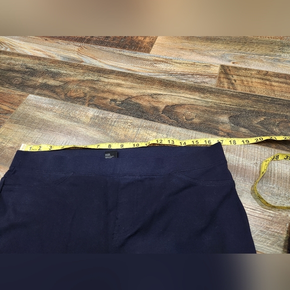 Pull on Hue Pants - Picture 6 of 8